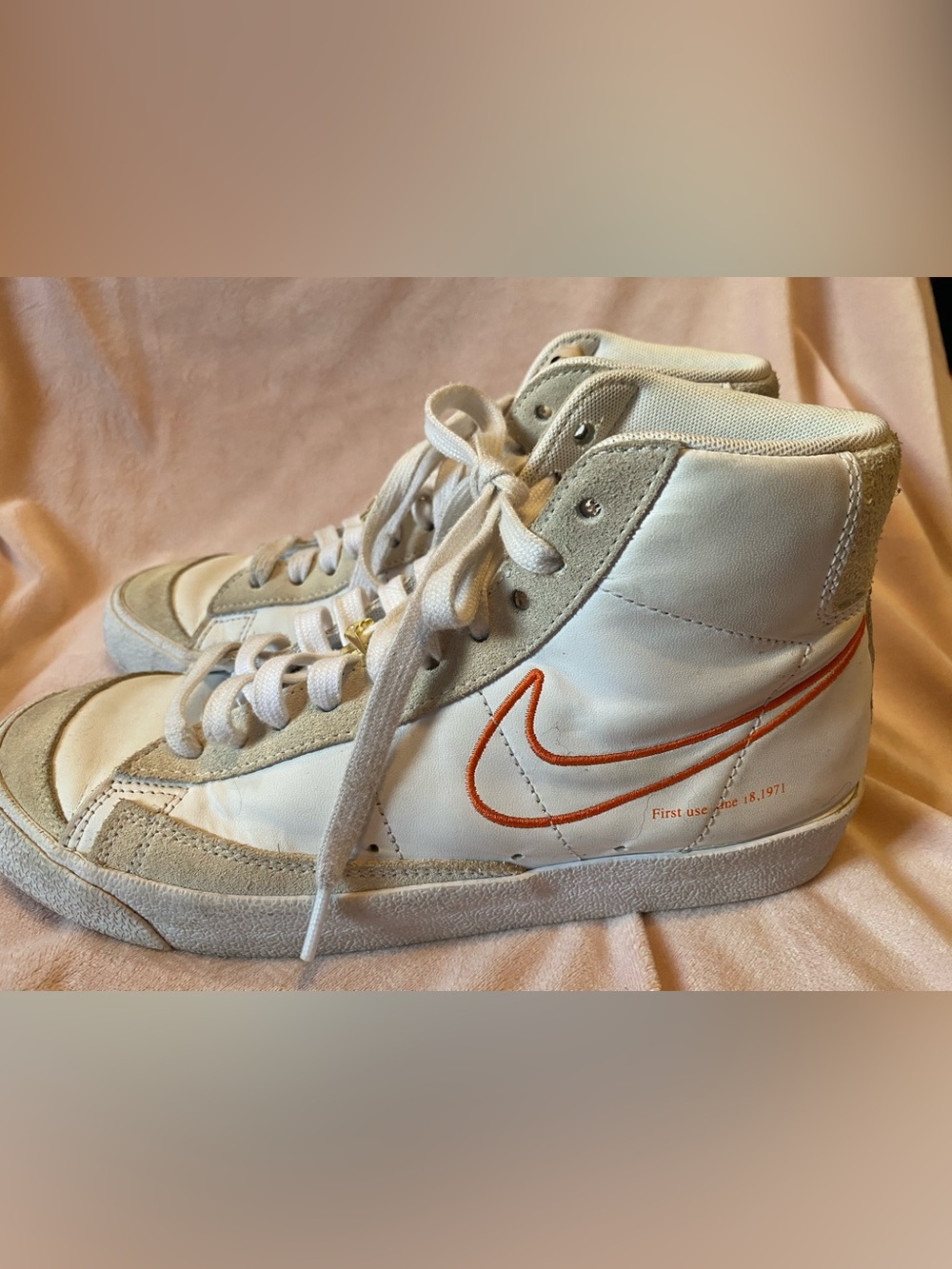 Women’s Nike Blazers Mid 77 (Style DH6757-100) Anniversary Edition - Size 9